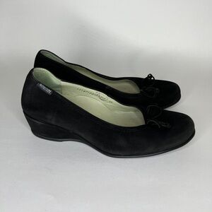 Mephisto Air-Relax Gazelle Slip On Wedge Heel Black Suede Women's Size 7